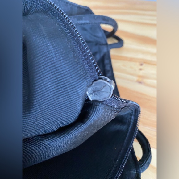 ๐ Christian Dior Quilted Logo Canvas Black Tote Bag - Picture 11 of 17